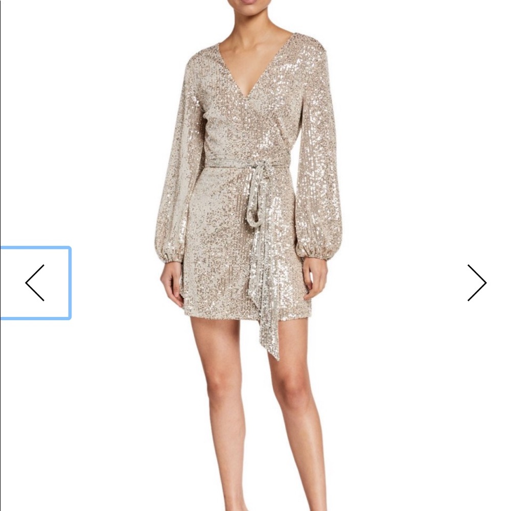 Gianni Bini L/S Sequin Dress